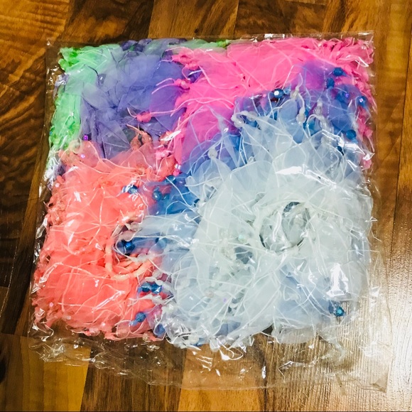 Girls hair bands 8 pc - Picture 2 of 2